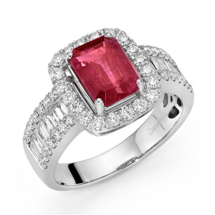 anello-oro-bianco-rubino-contornato-di-diamanti-donnaoro